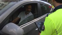 Kadıköy'de ceza kesilen sürücü: Emniyet kemerini hiç takmıyorum, ilk defa ceza yiyorum
