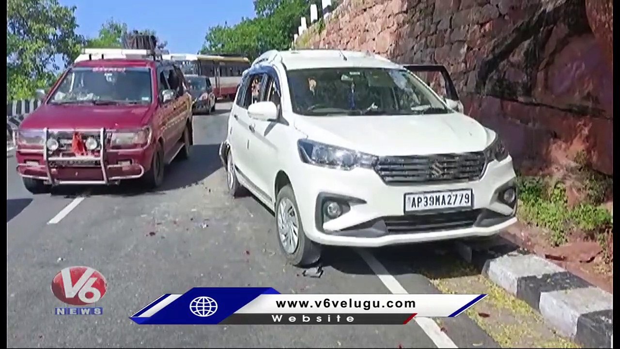 Road Incident At Tirumala Ghat Road , RTC Bus Hits Car | V6 News