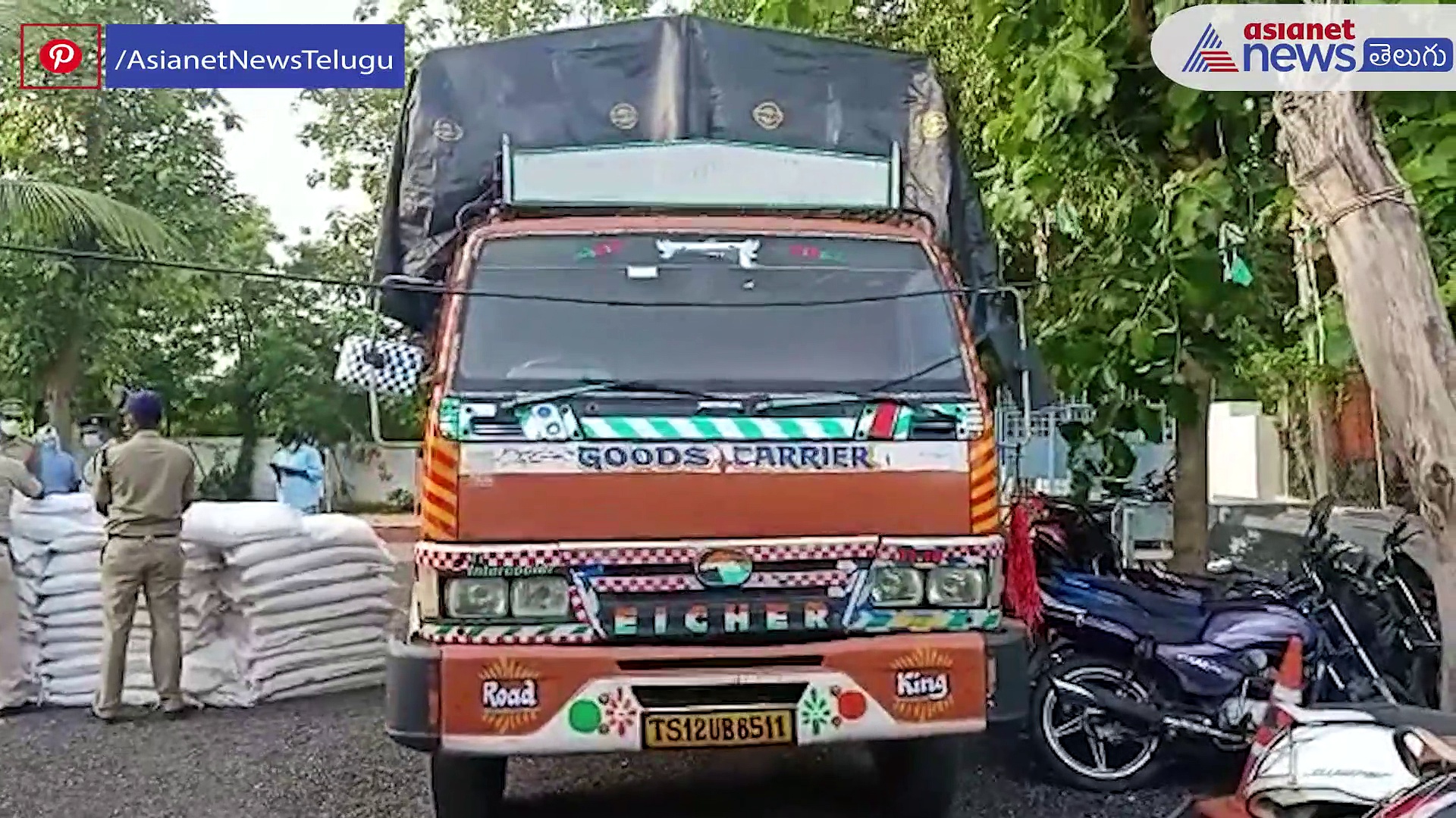 పల్నాడు జిల్లా గురజాలలో జోరుగా గుట్కాదందా...