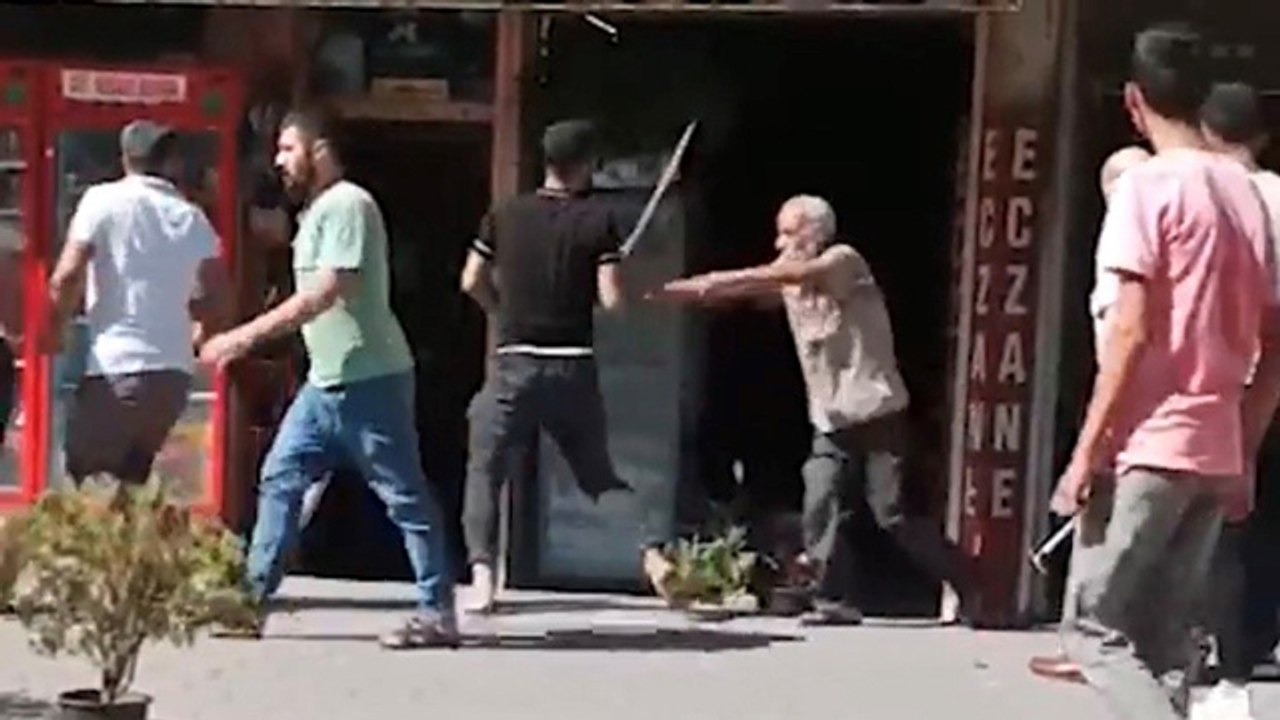 Ümit Özdağ ile Gaziantep Valisi Gül’ün ‘Videolu Suriyeli kavgası’ tartışması 