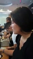 مودعة تقتحم بنك " لبنان والمهجر" وتطالب بأموالها