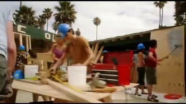 Les naufragés du lagon bleu Bande-annonce (EN)