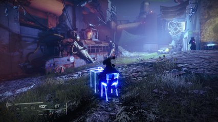 Destiny 2 - Encuentra el autobús de Fortnite