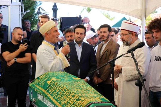 Son dakika haberleri | Şehit Kaymakam'ın babası son yolculuğuna uğurlandı