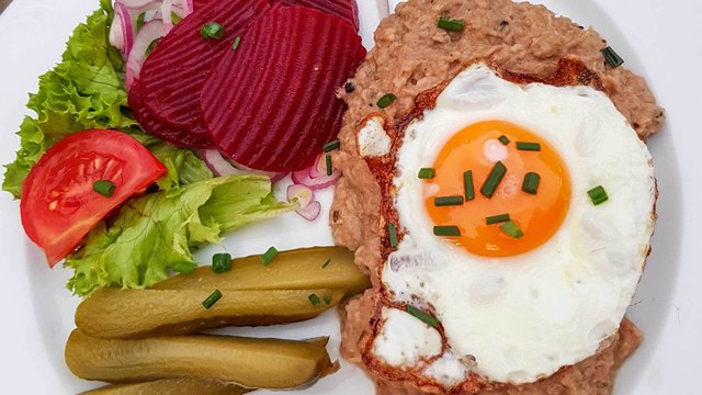 7 Traditionelle Gerichte, die man heute nicht mehr essen würde