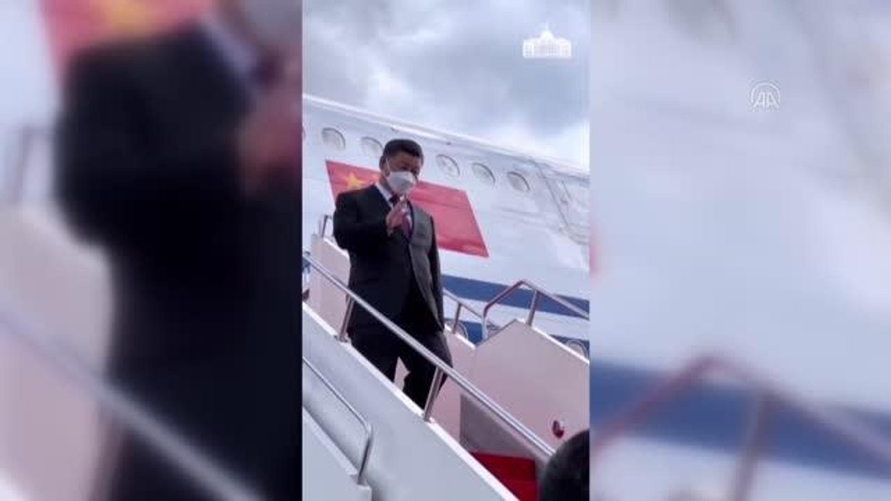 Son dakika haberleri! NUR-SULTAN - Çin Devlet Başkanı Şi Cinping, resmi ziyaret kapsamında Kazakistan'a geldi