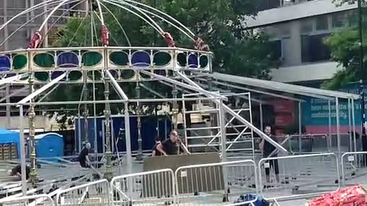 Spiegeltent is erected in Sheffield city centre ahead of University of Sheffield's Festival of the Mind