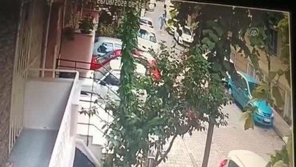 Son dakika haberi... Polisin kimlik sorgulama cihazını çalan şüpheli yakalandı