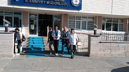 123 SUÇ KAYDI BULUNAN 19 YAŞINDAKİ FİRARİ HÜKÜMLÜ, YAKALANIP CEZAEVİNE GÖNDERİLDİ