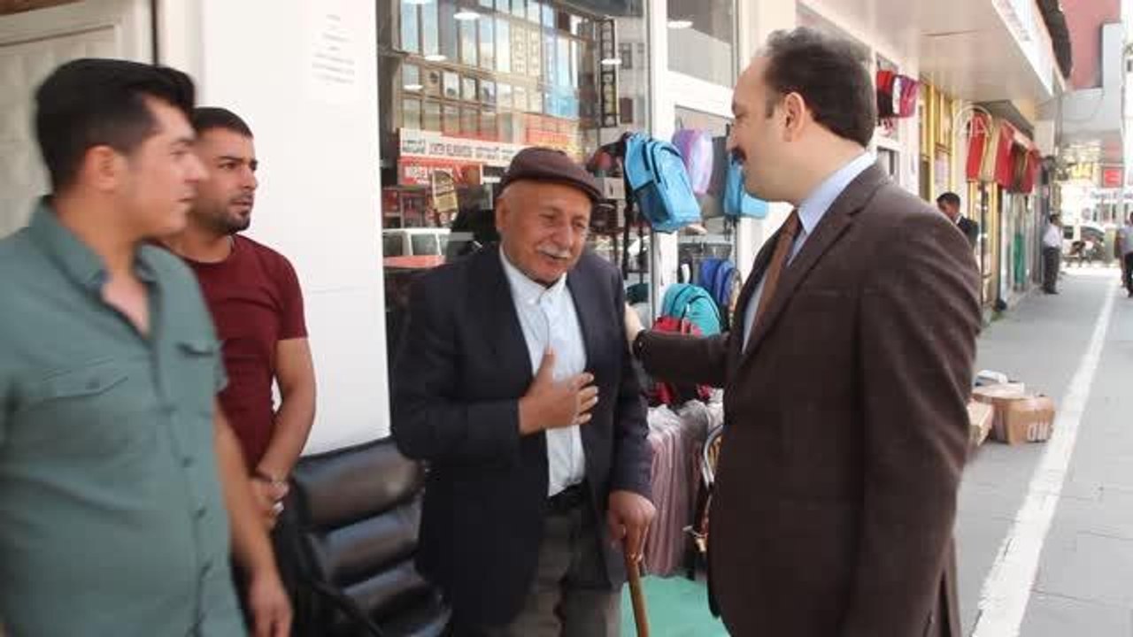 Muş gündem: Malazgirt Kaymakamı Göksu Bayram, esnafı ziyaret etti