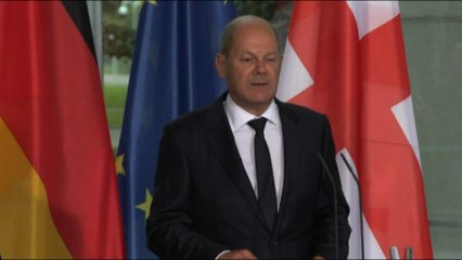 Scholz sente Putin: "Non pensa che la guerra sia stata un errore"