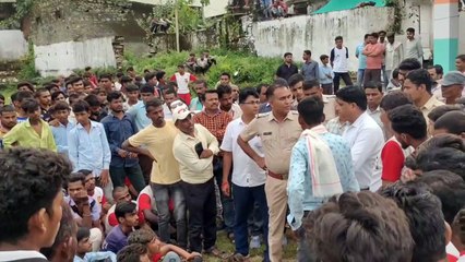 Video herunterladen: ग्रामीण ओलंपिक : आपस में झगड़े ​खिलाड़ी, पुलिस ने कराई सुलह