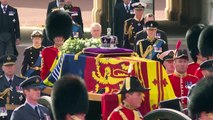 Le cercueil d'Elizabeth II a quitté Buckingham Palace