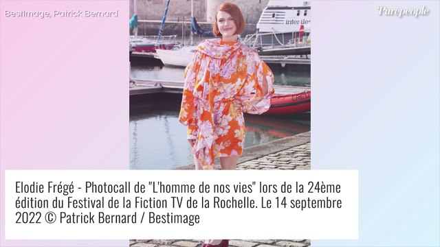 Elodie Frégé flamboyante face à Odile Vuillemin et Patrick Timsit à la Rochelle