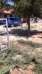 CHP’li Tanal’ın ziyaret ettiği ilkokulu jandarma bastı