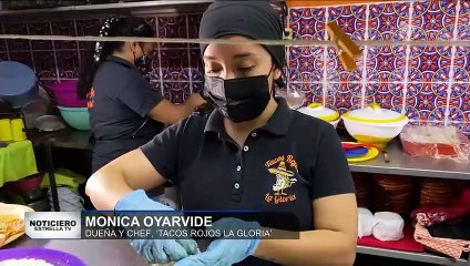 Celebrando La Gastronomía De Los Tacos Rojos