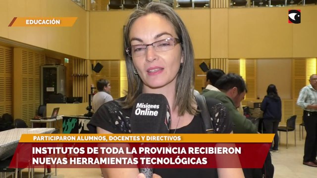 Institutos de toda la provincia recibieron nuevas herramientas tecnológicas
