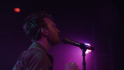 FINNEAS - Mona Lisa, Mona Lisa