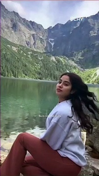 || janvi_kapoor_cute_smile ||