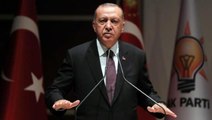 Cumhurbaşkanı Erdoğan'ın fotoğrafıyla para sayma videosu çeken kişiler hakkında soruşturma başlatıldı