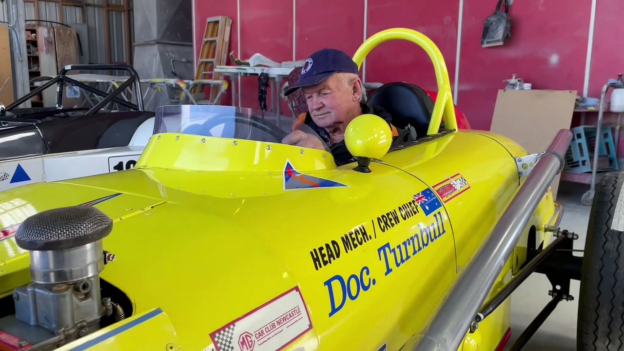 Sean and Peter Turnbull - car racing enthusiasts - video Dailymotion