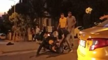 Ataşehir'de yolda tartıştıkları motokuryeyi darbettiler 