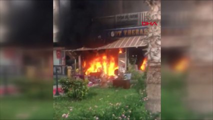 Eşiyle tartıştı işyerini yaktı