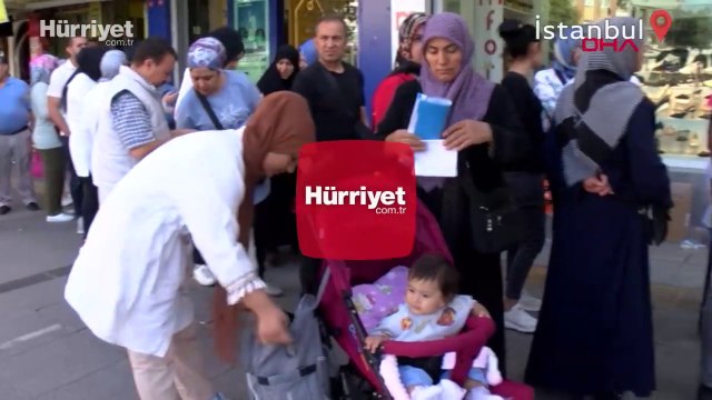 Sosyal konut başvurusu için banka önlerinde yoğunluk sürüyor
