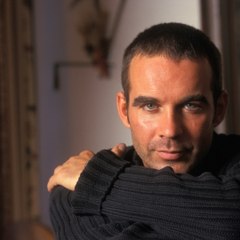 VOICI // SOCIAL // Pierre cosso (1)