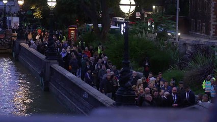 New day begins as overnight queuers head to Westminster