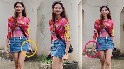 Palak Tiwari बार-बार कपड़ों को Adjust करती आई नजर Video Viral | Boldsky *Entertainment