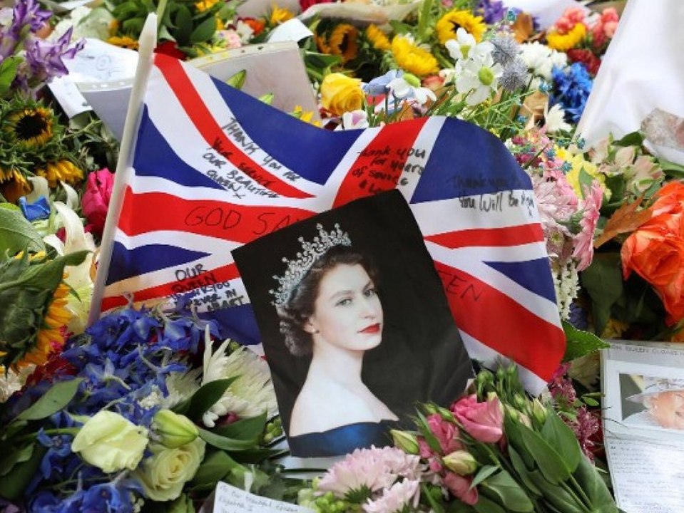 Seit Tod der Queen: Nachfrage nach Blumen explodiert