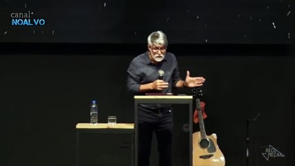 Em rede nacional, Pr. Cláudio Duarte assume que usa peruca