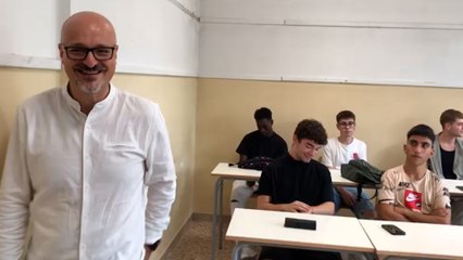 Primo giorno di scuola in Toscana, torna il compagno di banco