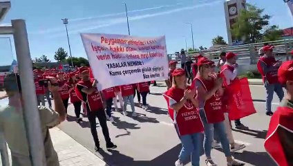 OMÜ'de işçiler haklarını arıyor! Tabut kaldırdılar