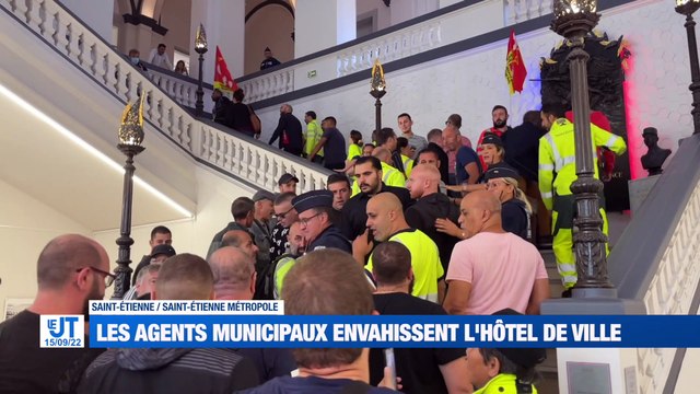 À LA UNE : Les agents municipaux envahissent l'Hôtel de Ville de Saint-Étienne / Le secteur économique hausse le ton / Des journées du Patrimoine sur le thème du développement durable