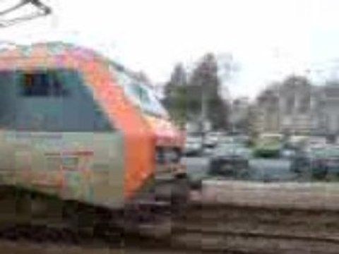 Passage d'une sybic avec ses 9 voitures cic !!!