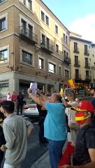 Video herunterladen: Abucheos y pitos en la llegada de Pedro Sánchez a Toledo.