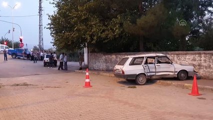 İki otomobilin çarpıştığı kazada 3 kişi yaralandı