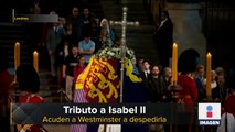 Británicos hacen fila de más de 6 kilómetros para despedir a la reina Isabel II