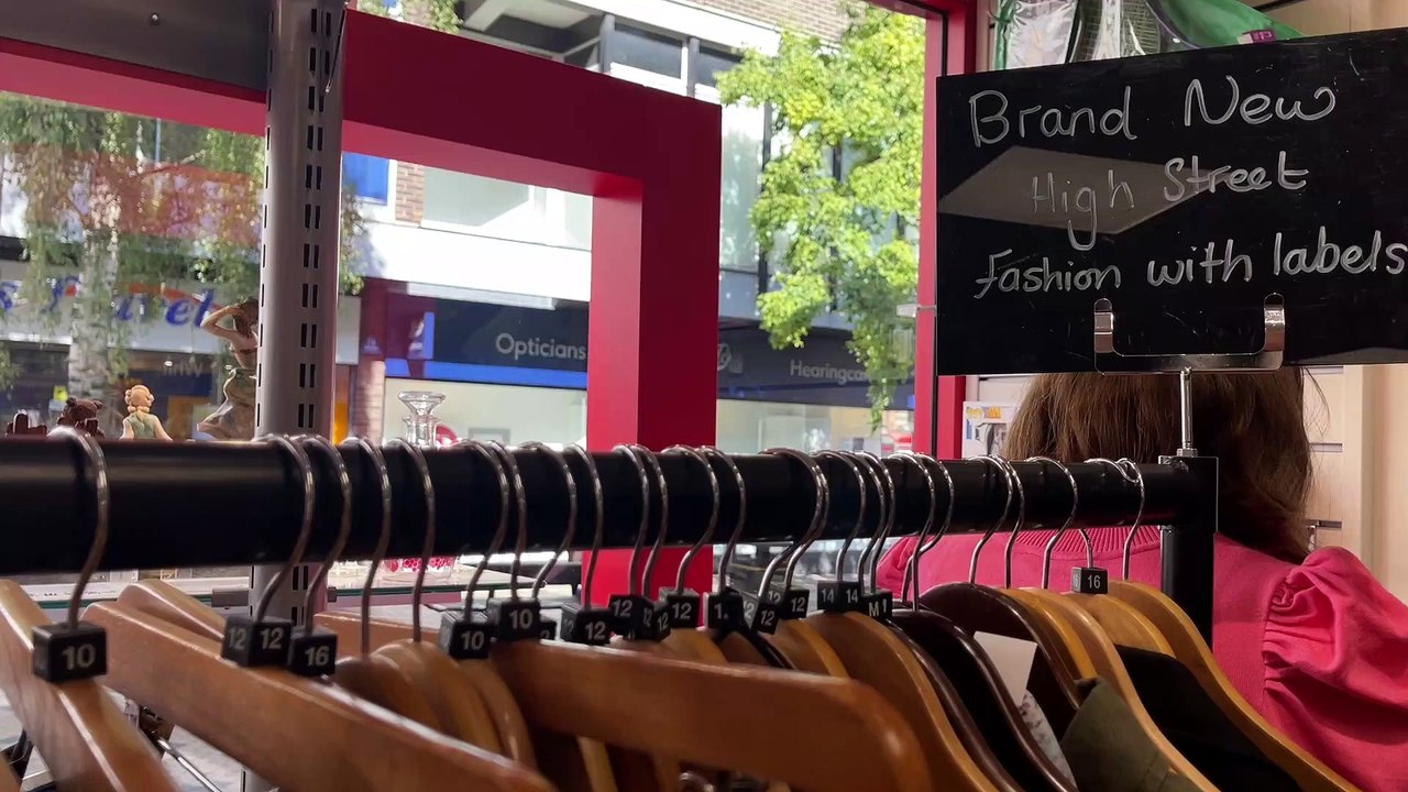 How to look glam on a budget: Charity Shopping Haul