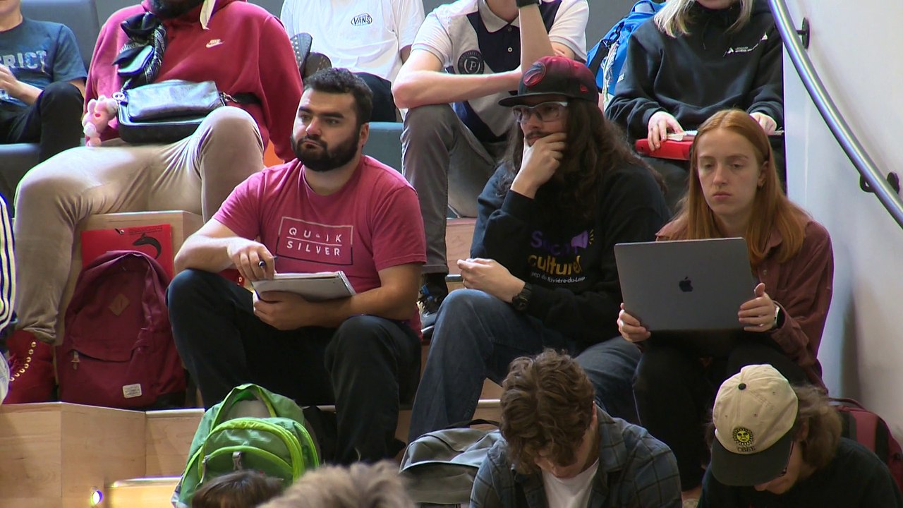 Rivière-du-Loup-Témiscouata : Première joute électorale devant des étudiants