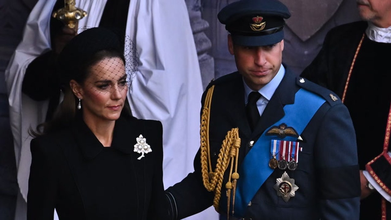 Prinz William tröstet Herzogin Kate mit dieser Geste: Bilder gehen unter die Haut