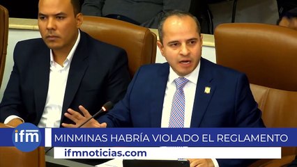(EN VÍDEO) Irene Vélez se ganó un nuevo regaño por «copiar y pegar» respuestas para los debates en los que es citada