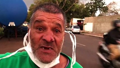 Homem relata que familiares vieram de SP para cuidar dele, entretanto teriam impedido ele de entrar em casa