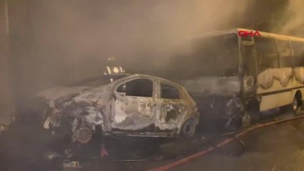 Son dakika haberi | ÇEKMEKÖY'DE PARK HALİNDEKİ OTOMOBİLDE YANGIN ÇIKTI