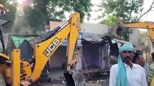 The city council Hanumangarh had allotted kiosks, if the business got frozen, tell the time to break