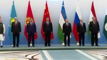 PM Modi poses with world leaders at SCO summit