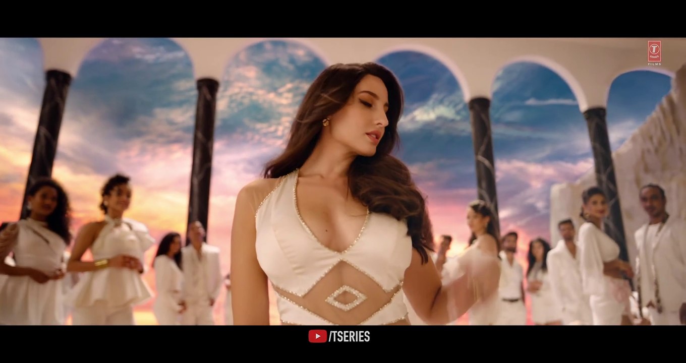 Manike:Thank God | Nora Fatehi, Sidharth M | Tanishk,Yohani,Jubin,Surya R | Rashmi Virag | Bhushan K