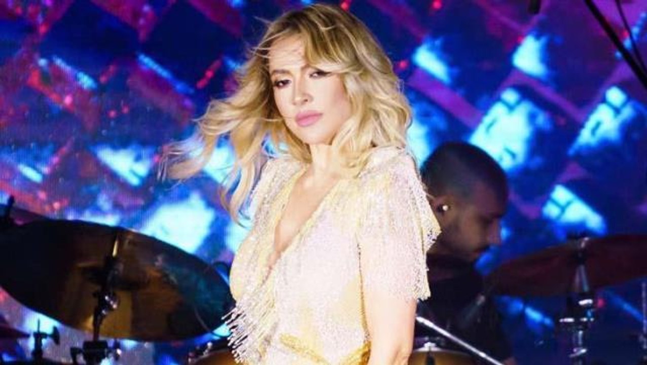 Şarkıcı Hadise, boşanma kararı sonrası ilk kez görüntülendi